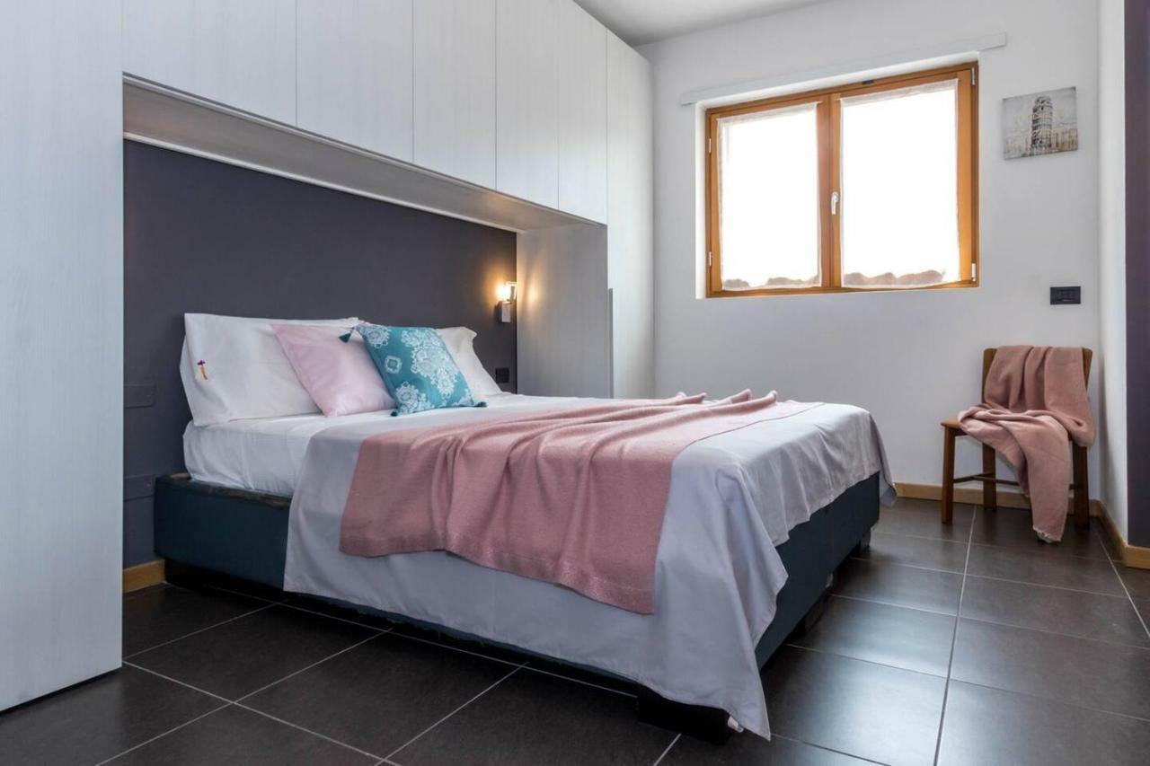 Altido For 4 With Terrace In A Quiet Residential Area Appartement Milaan