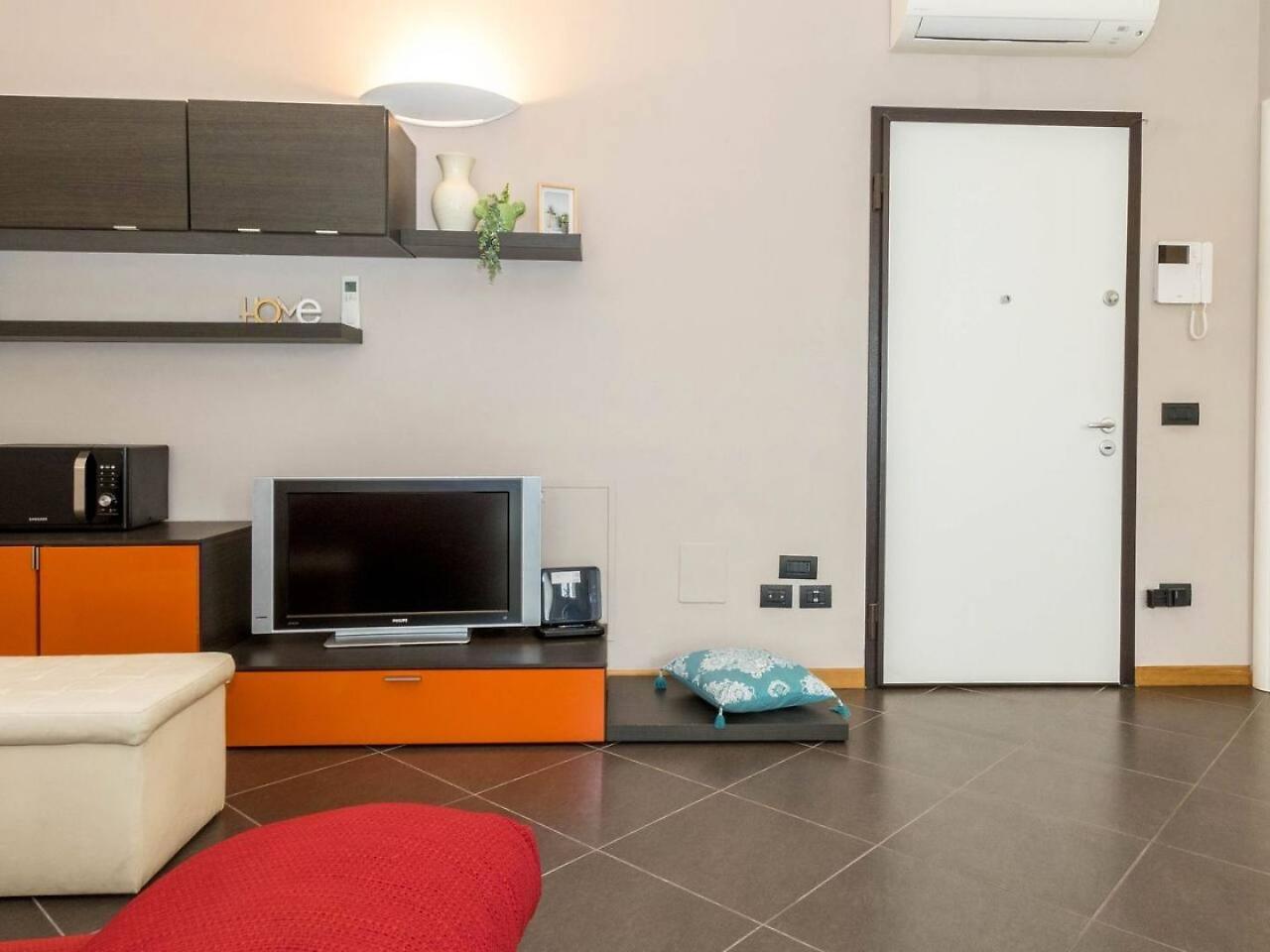 Altido For 4 With Terrace In A Quiet Residential Area * Milaan