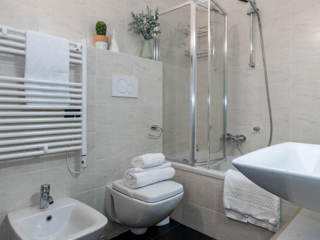 Altido For 4 With Terrace In A Quiet Residential Area Appartement